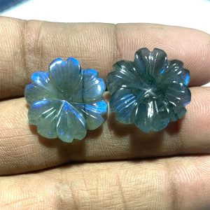 Natural Labradorite Carving Flower Shape Earring