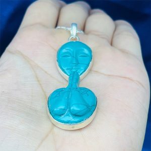 Camiyo Praying Face Silver Pendant