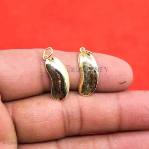 Kidney Beans Pendant, 9k Gold Pendant, Pendant for Necklace, Handmade Beans Pendant, Gold Charms Pendant, Gold Pendant Jewelry